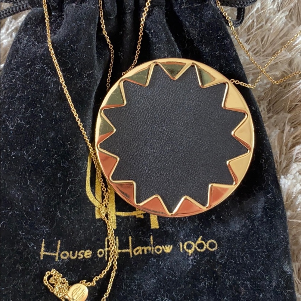 House of Harlow 1960 pendant necklace